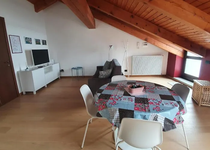 Residenza Lavinia * Monforte dʼAlba